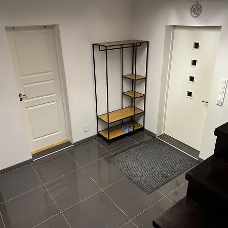 Spacious And Modern Centrally Located, Tesla Model X Nyaraló Askøy